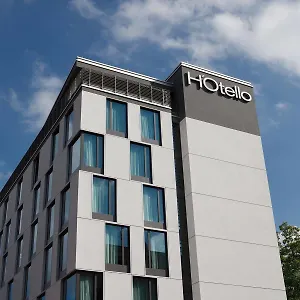 3* Hotel June Six West